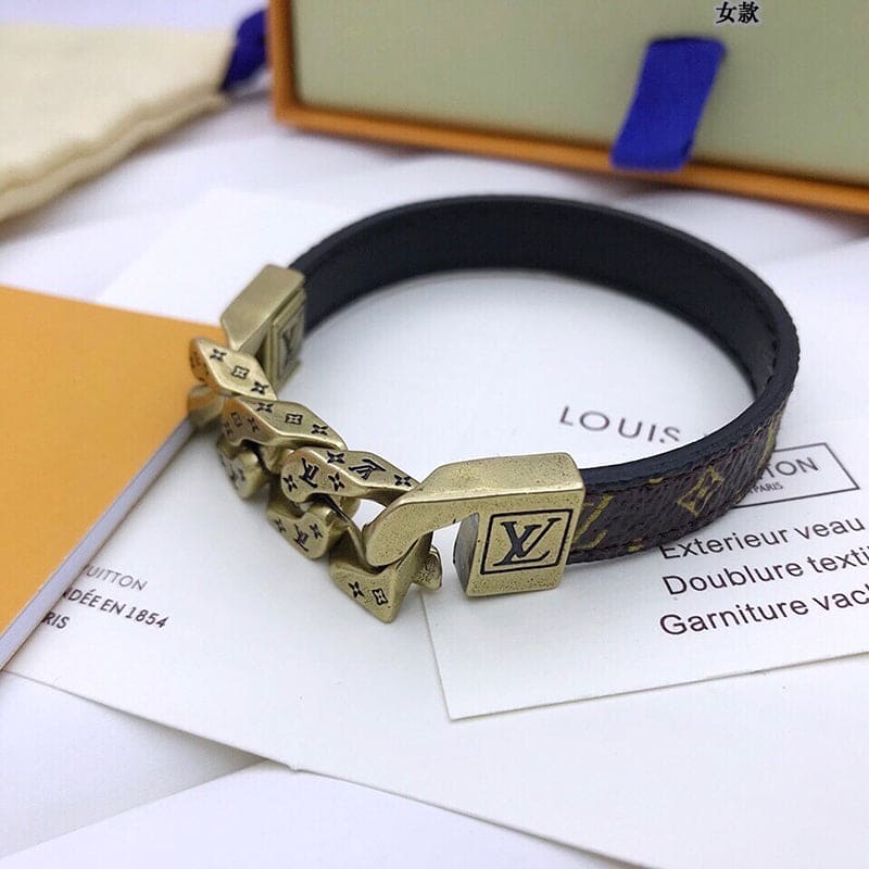 18K Louis Vuitton Monochain Reverso Bracelet