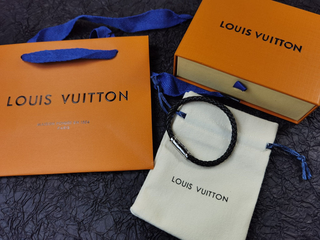 18K Louis Vuitton Keep It Bracelet