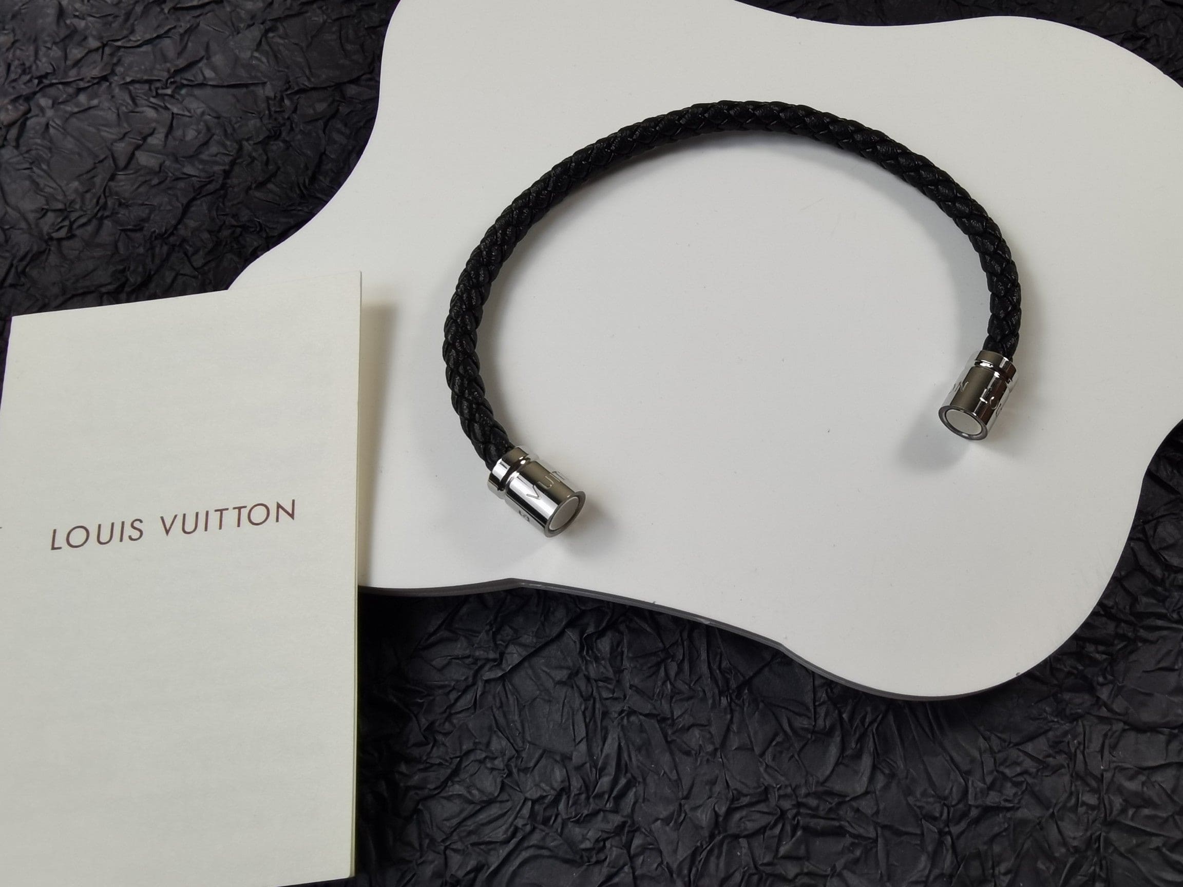 18K Louis Vuitton Keep It Bracelet