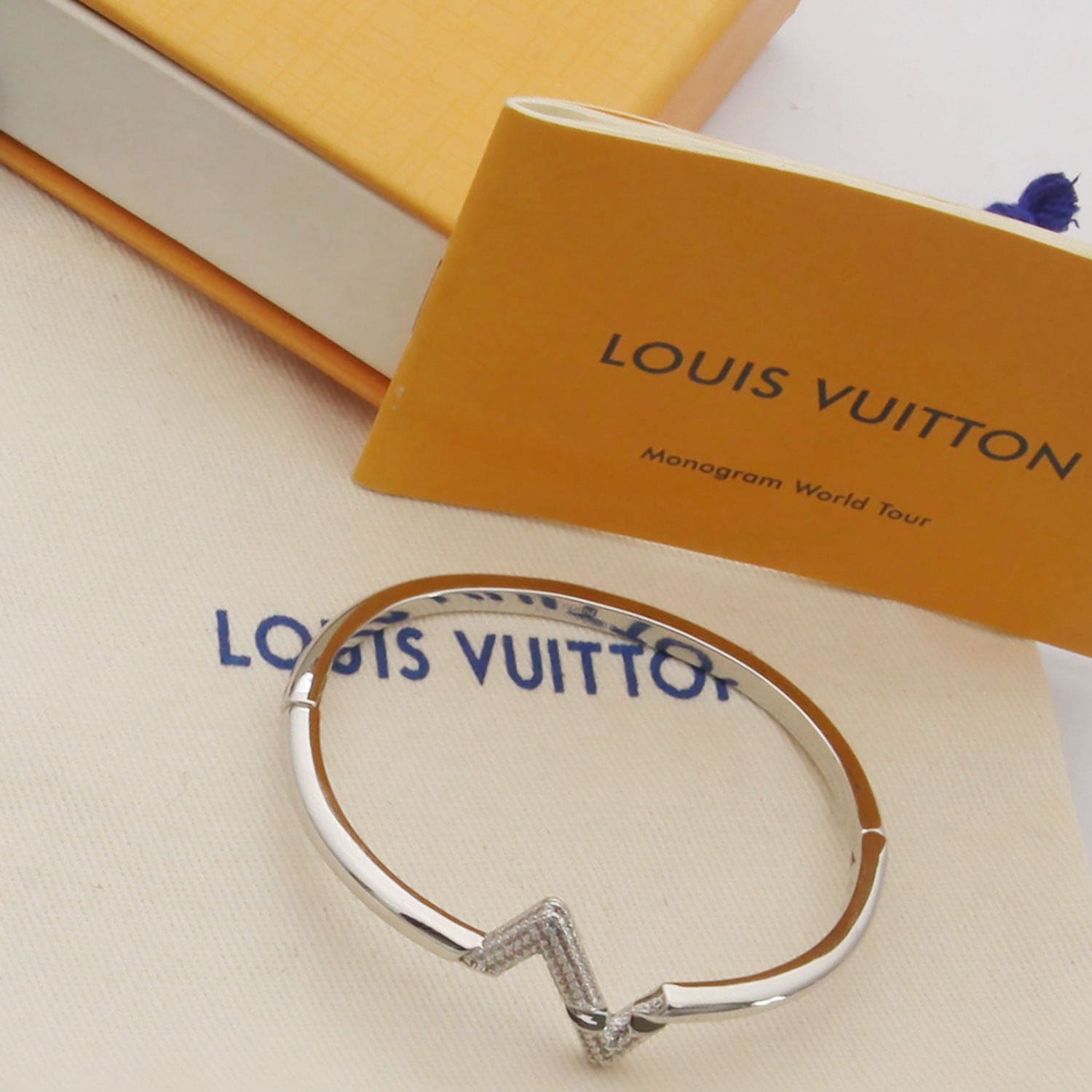 18K Louis Vuitton Volt Upside Down Bracelet