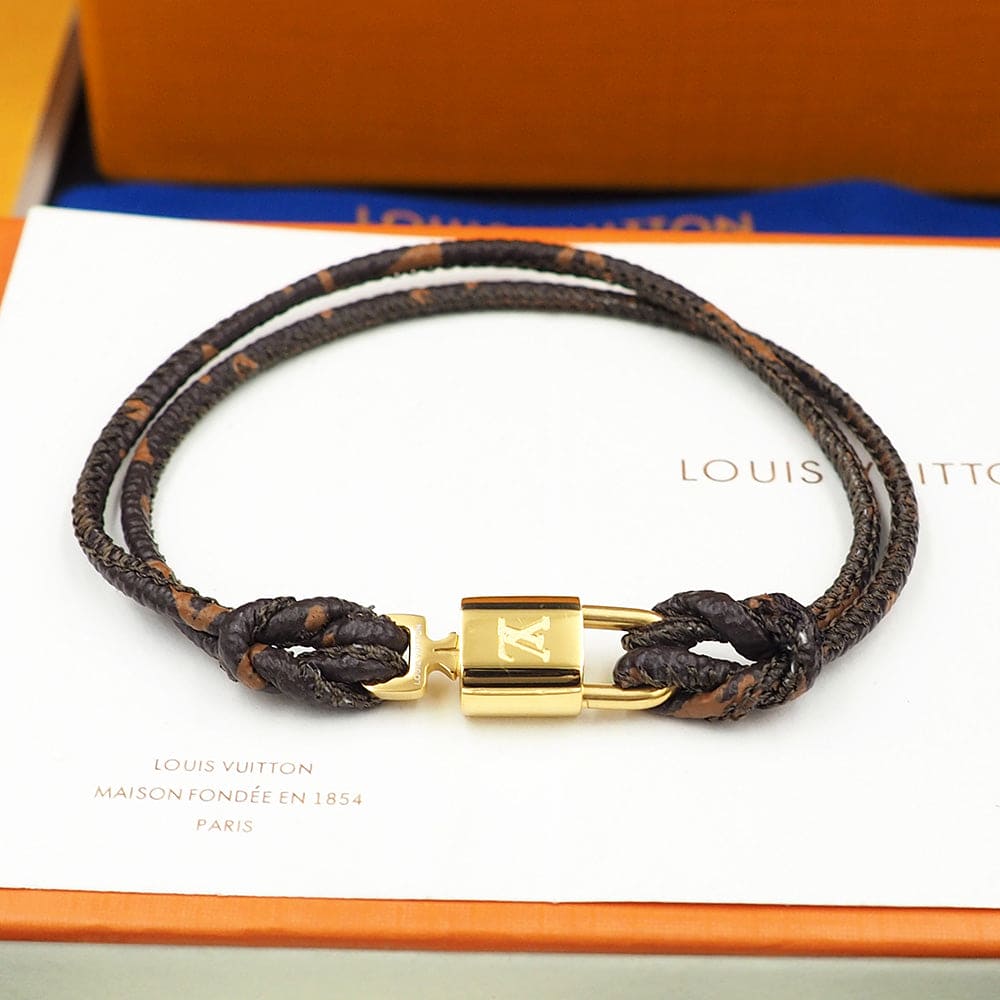 18K Louis Vuitton Lock It Again Bracelet