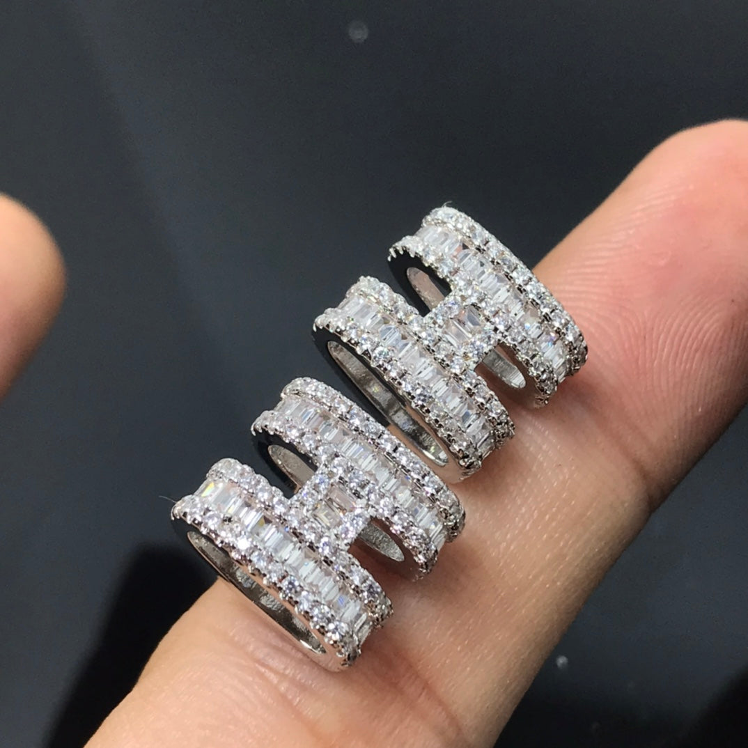 18K Pop Hermes Diamonds Earrings