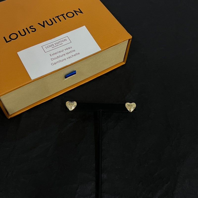 18K Louis Vuitton Heart Earrings
