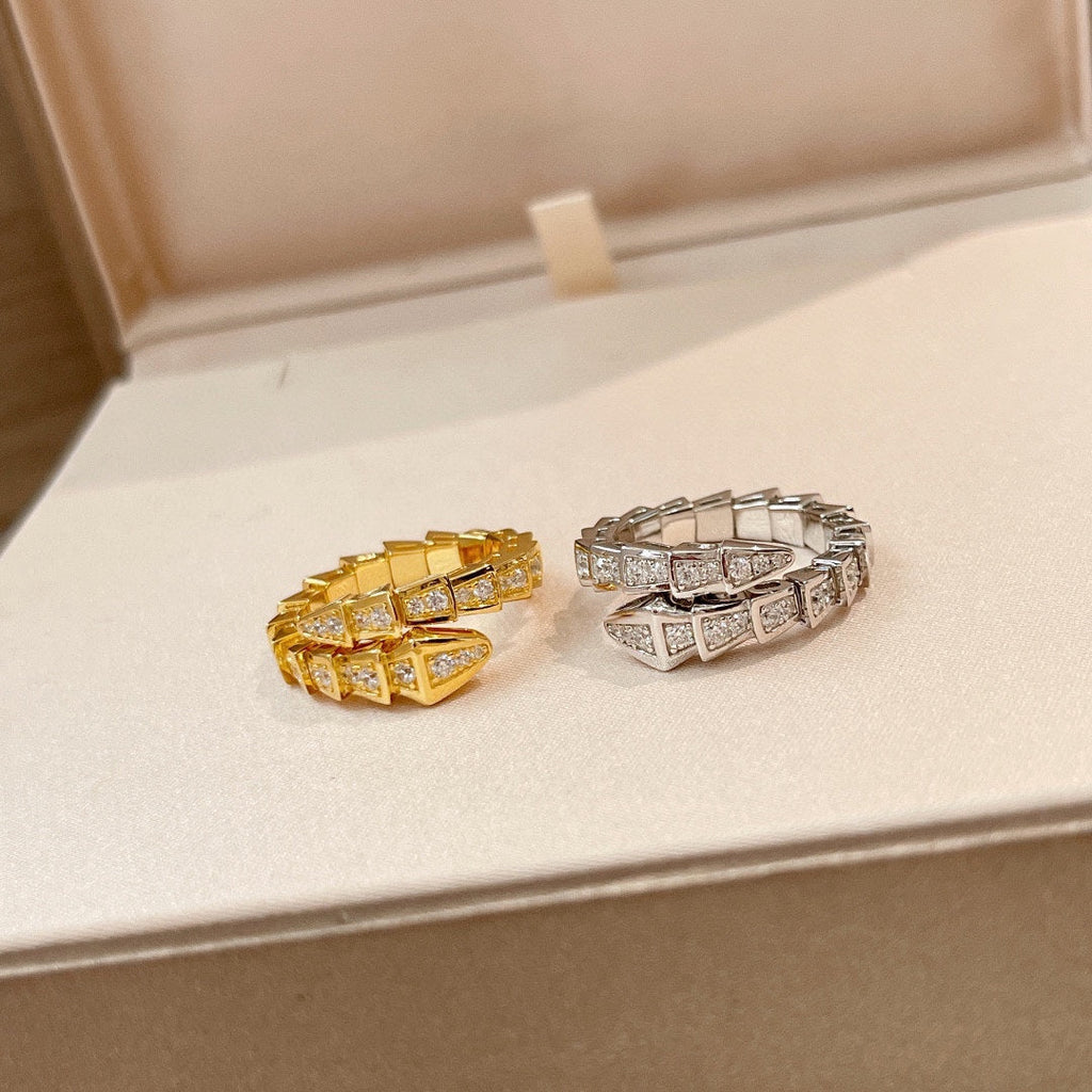 18K BVLGARI Serpenti Viper Pave Diamond Ring