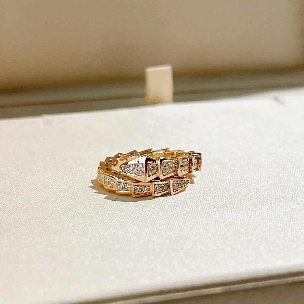18K BVLGARI Serpenti Viper Pave Diamond Ring