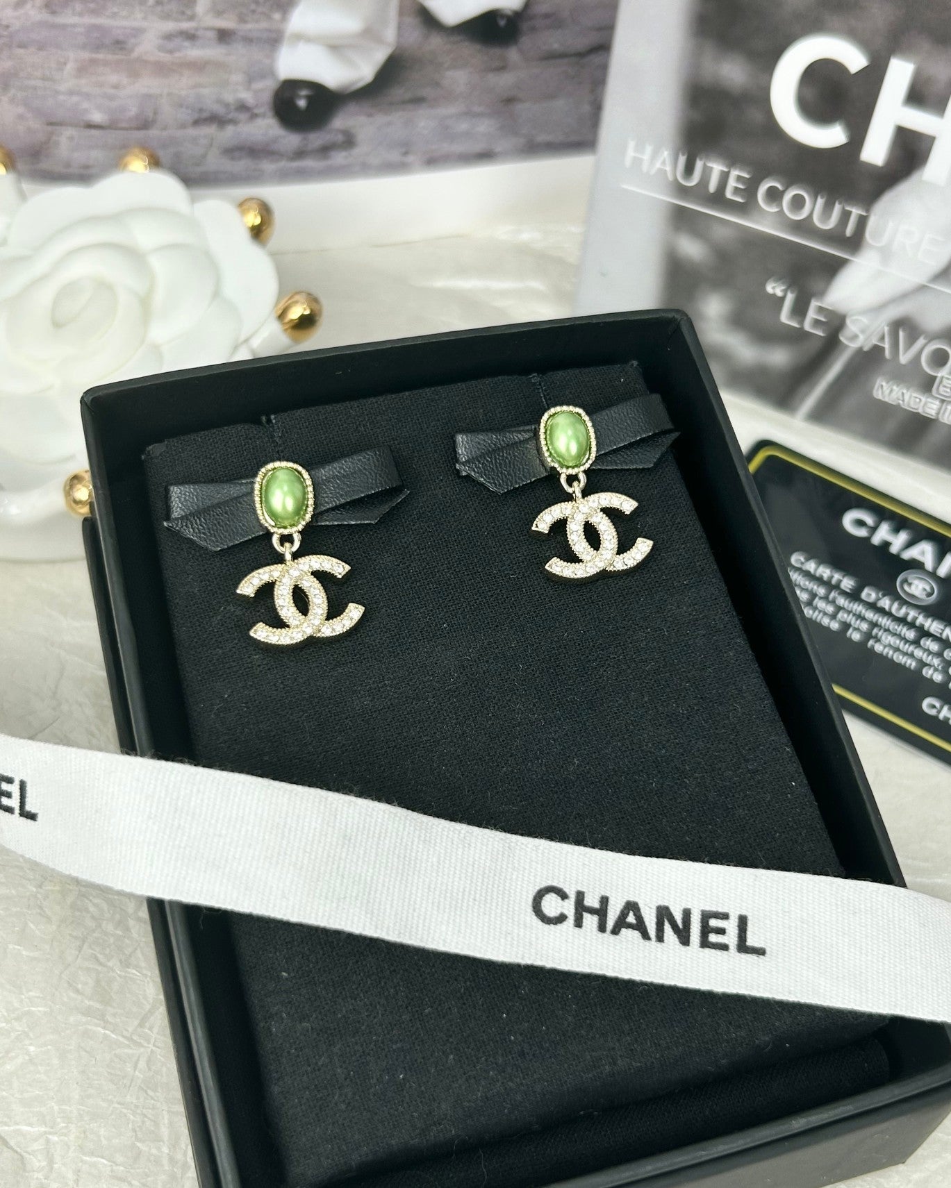 18K  Chanel Bow Earrings