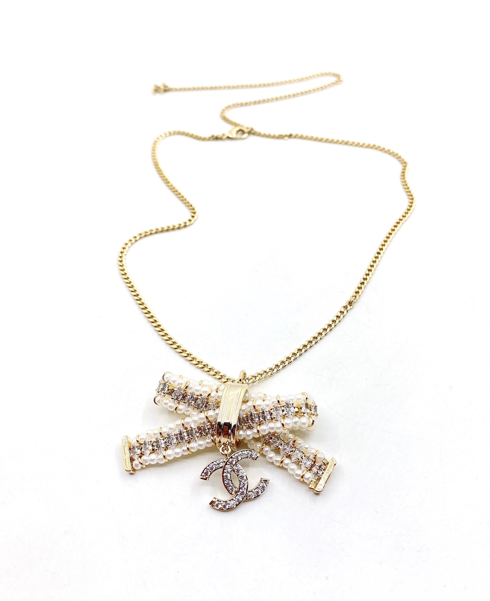 18K  Chanel Bow Tie Necklace