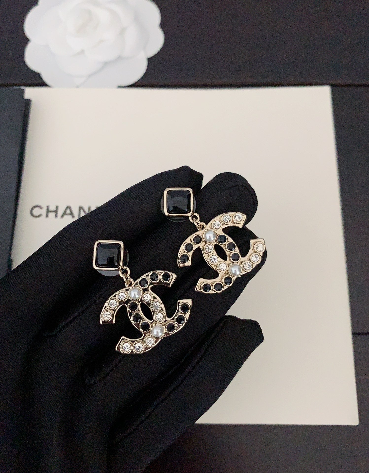 18K  Chanel Black Crystals Earrings
