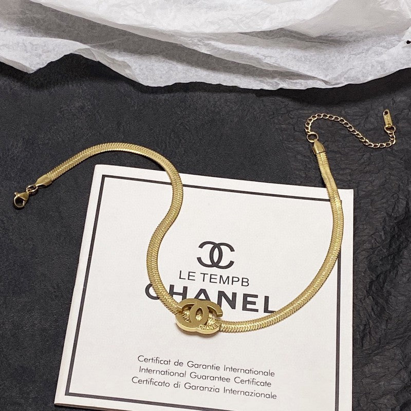 18K  Chanel Gold Choker Necklace