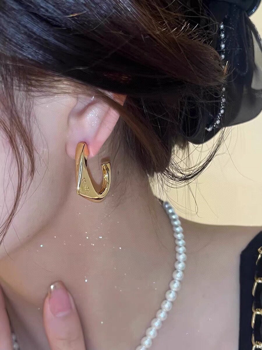 18K Prada Triangle Open Earrings