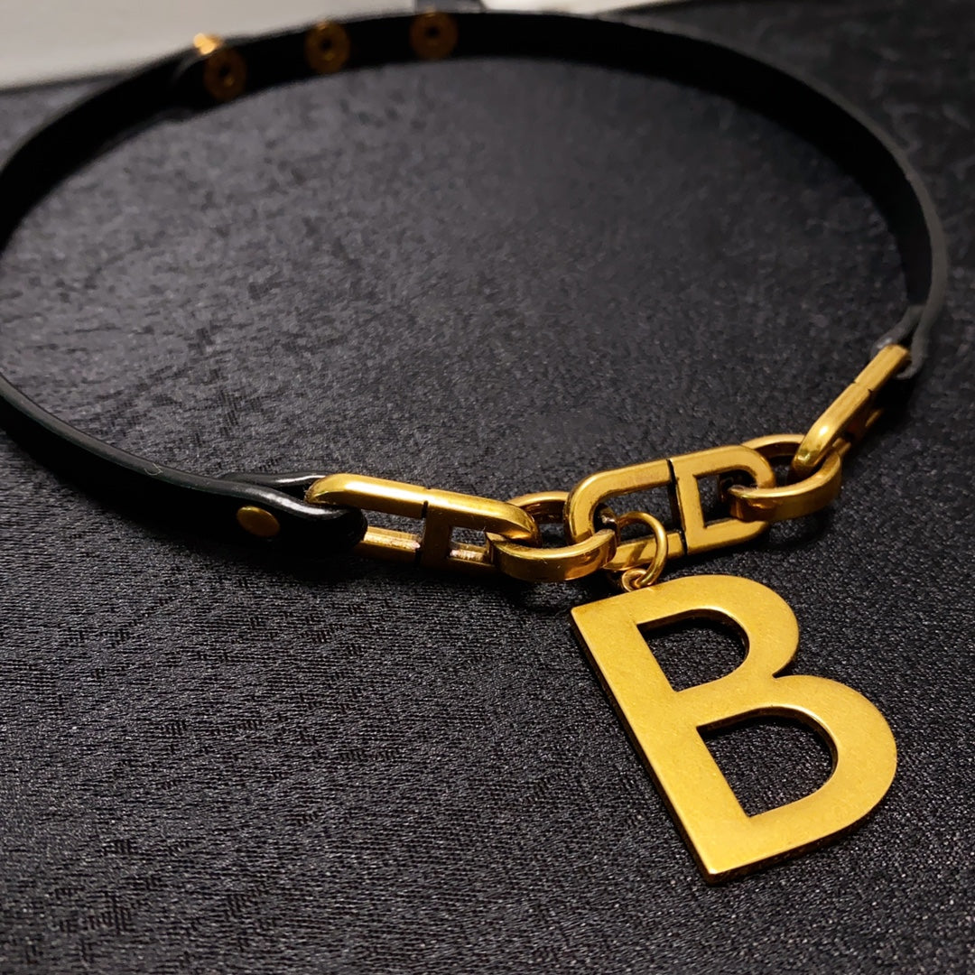 18K Balenciaga Choker Necklace
