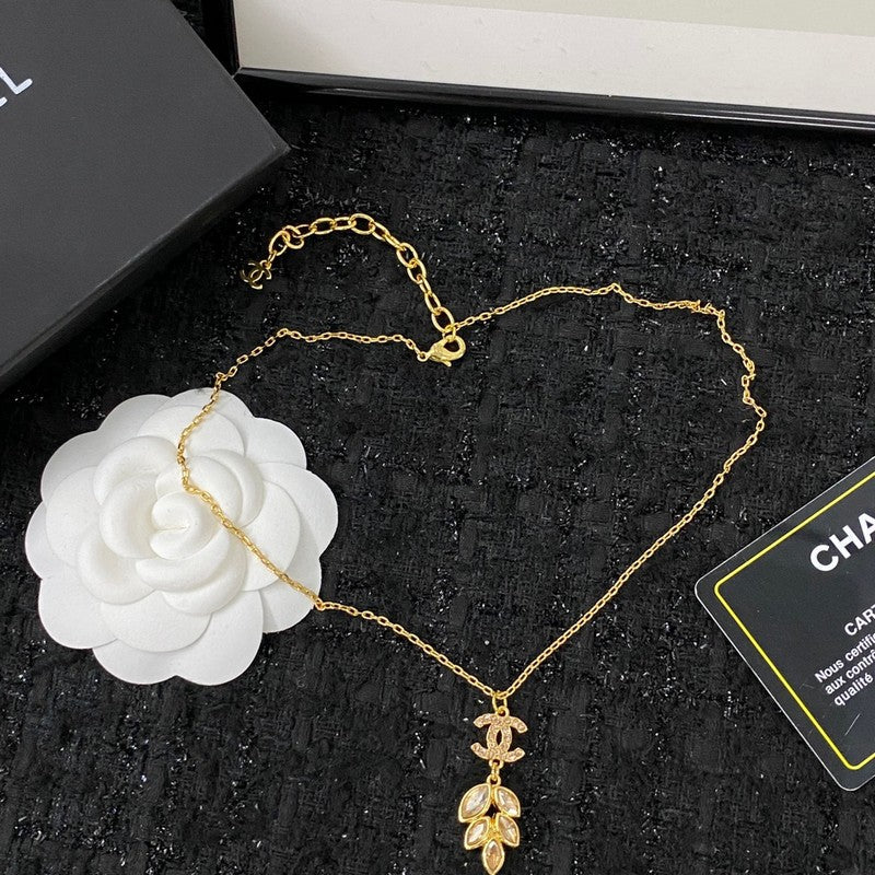 18K  Chanel Flower Crystal Necklace