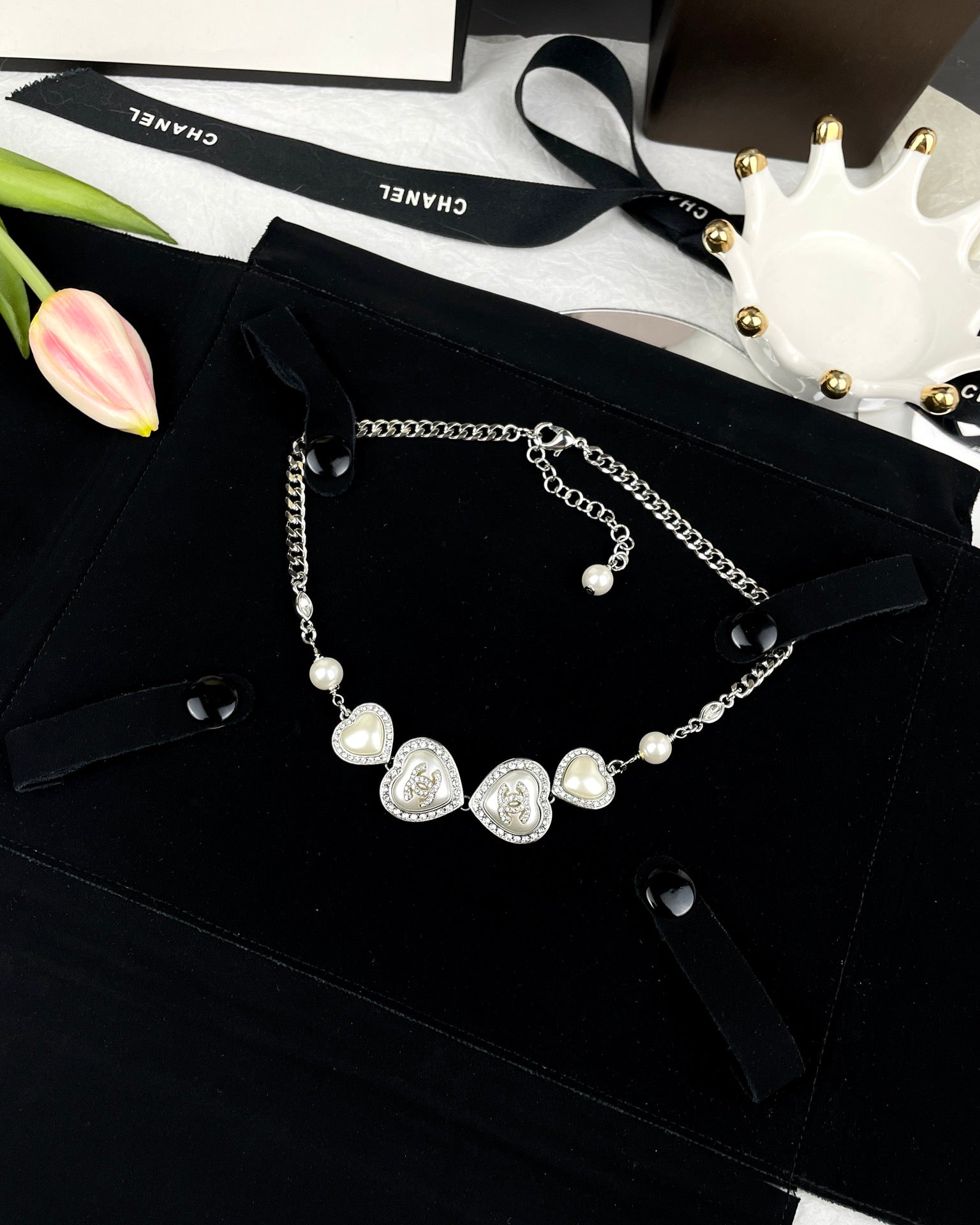 18K  Chanel Heart Crystals Necklace