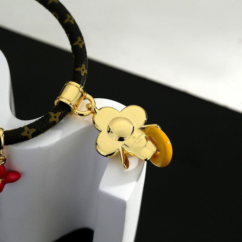 18K Louis Vuitton Cirle Bracelet