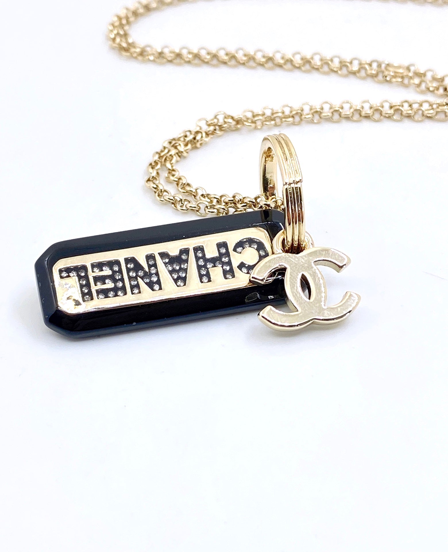 18K  Chanel Black Plate Chain Necklace