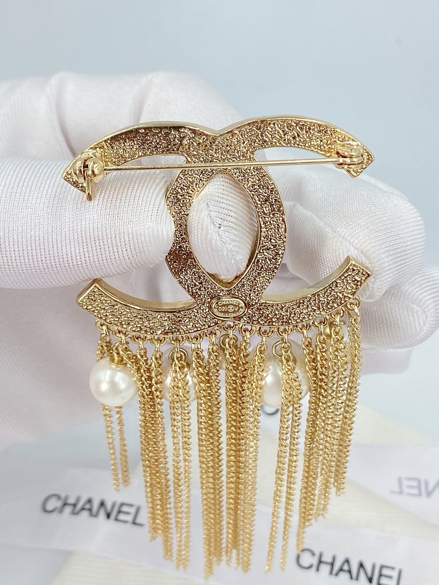 18K  Chanel Pearl Tassel Brooch