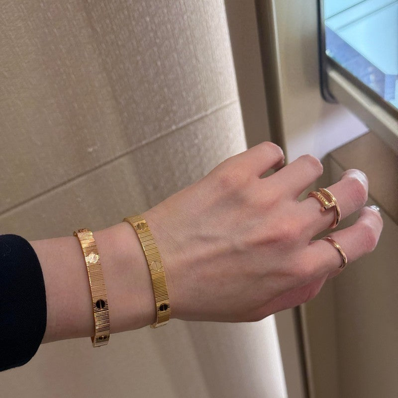 18K Love Unlimited Bracelet