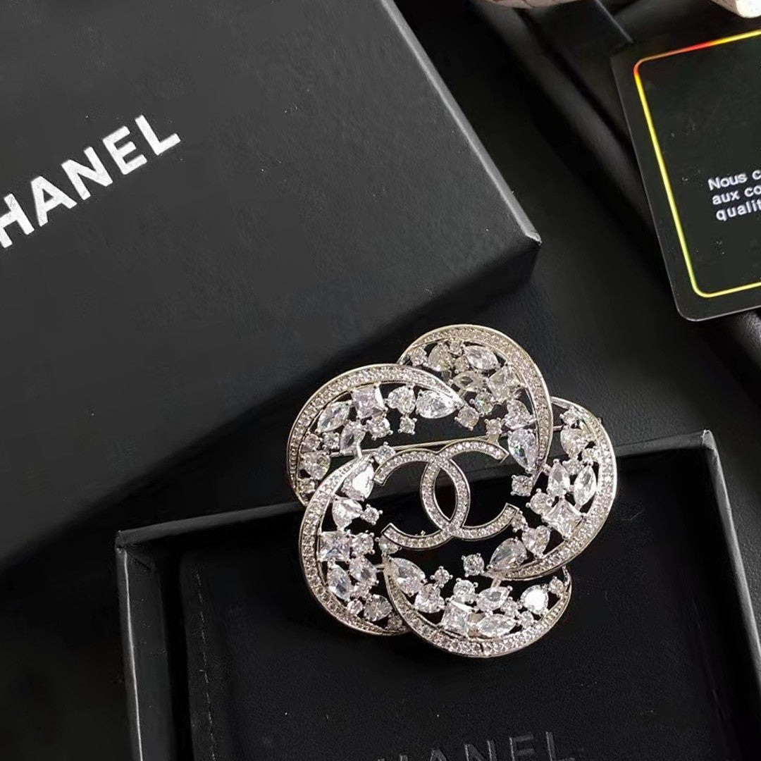 18K  Chanel Camellia Crystals Brooch