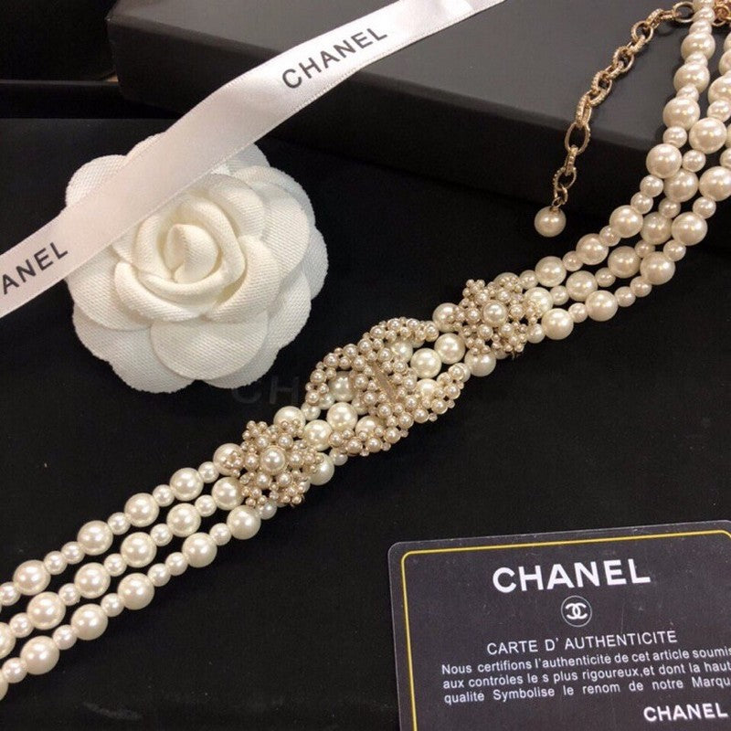 18K  Chanel Pearl Choker Necklace