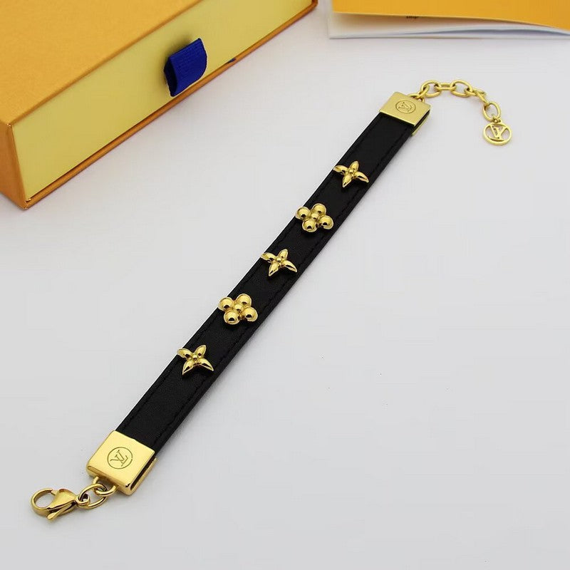 18K Louis Vuitton Fleurs Rivets Bracelet