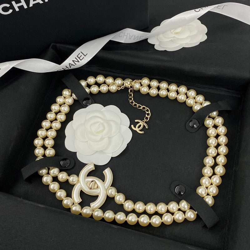 18K  Chanel Pearl Chain Necklace