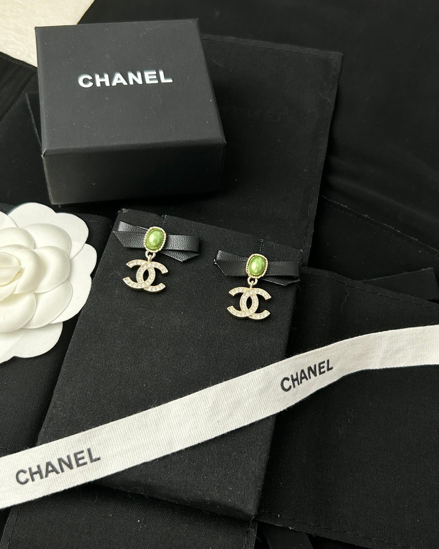 18K  Chanel Bow Earrings
