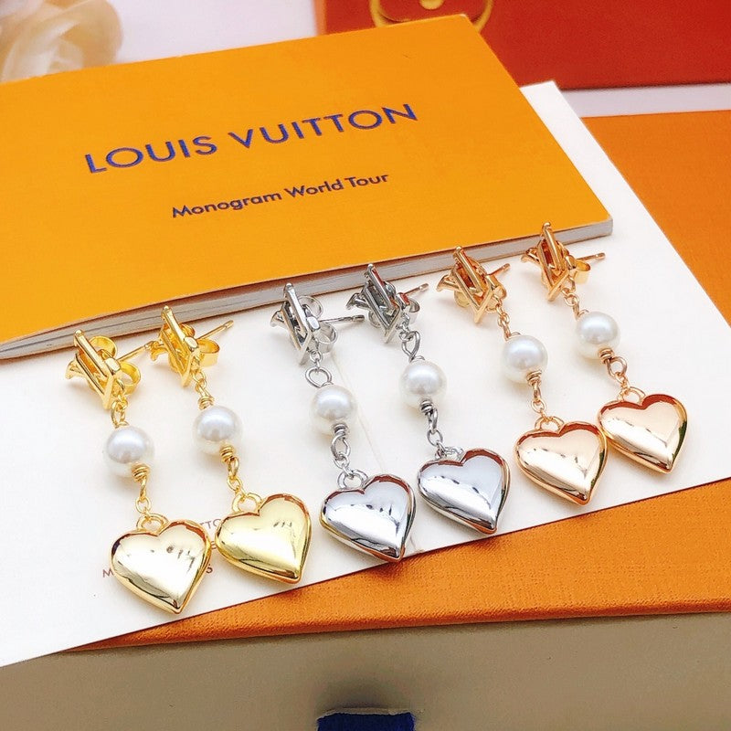 18K Louis Vuitton Heart Earrings