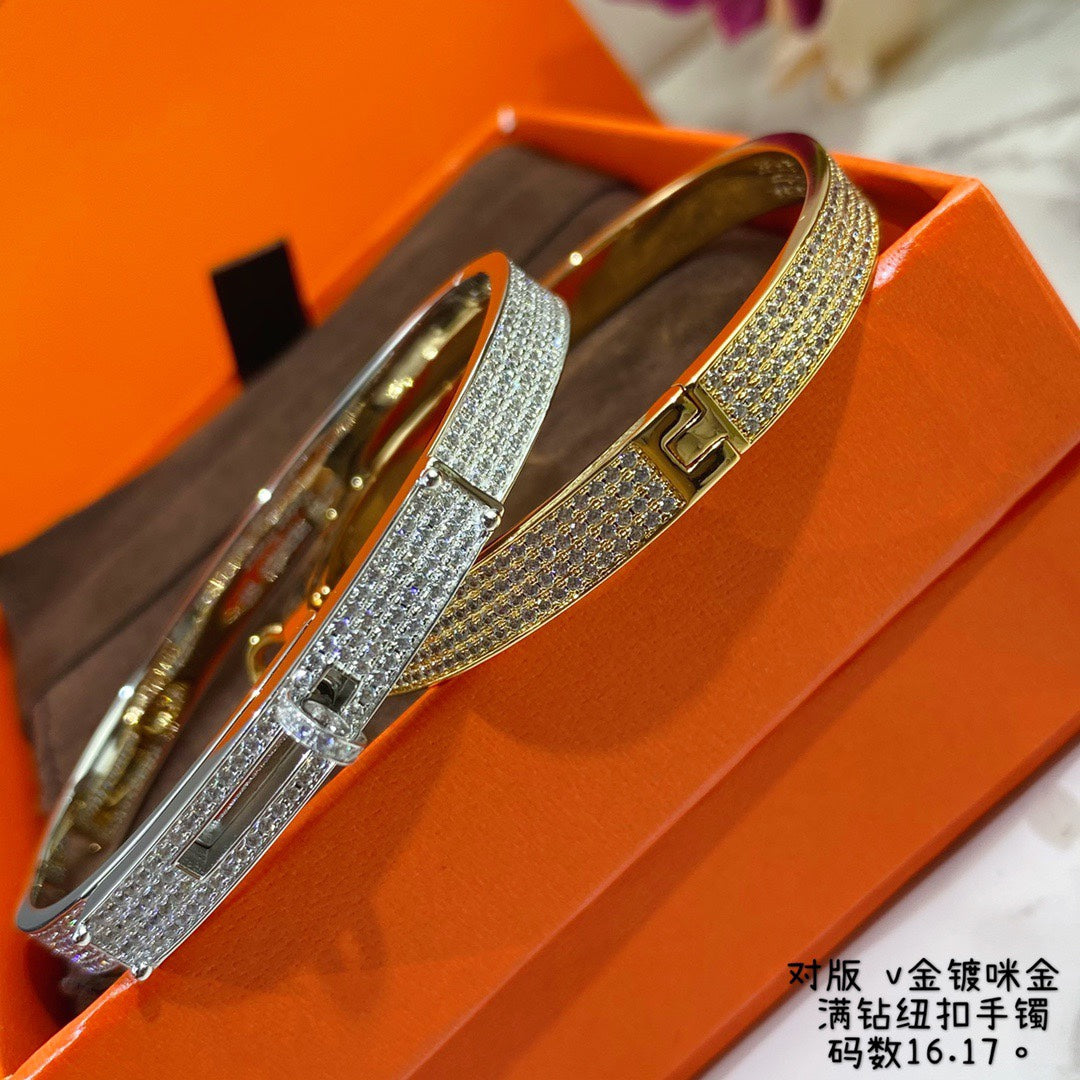 18K Yellow Gold Kelly Diamonds Hermes Bracelet