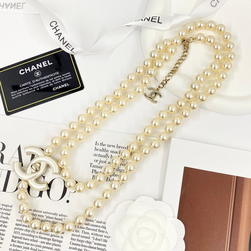 18K  Chanel Pearl Chain Necklace