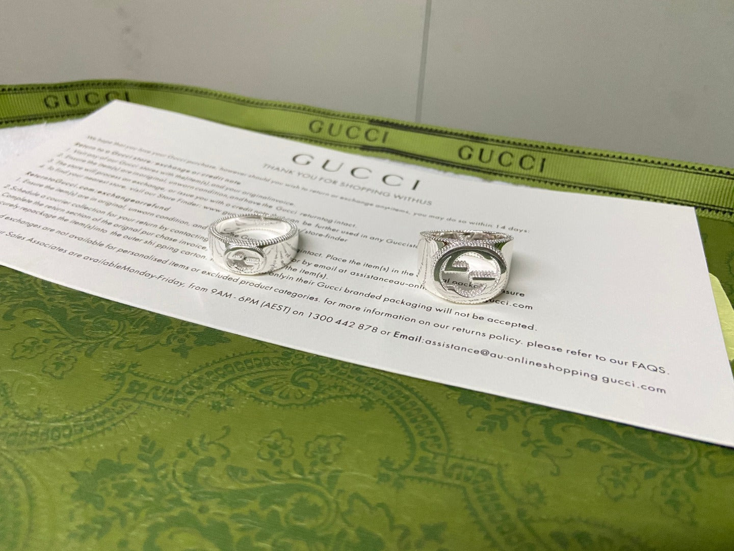 Double Gucci Interlocking Gucci Wide Ring
