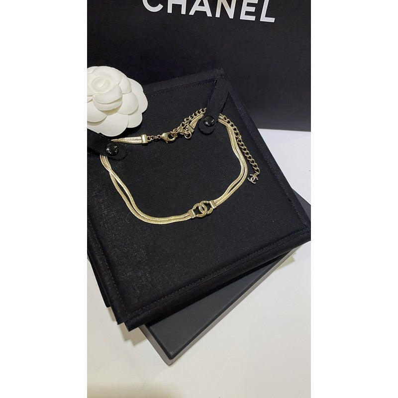 18K  Chanel Gold Choker Chain Necklace