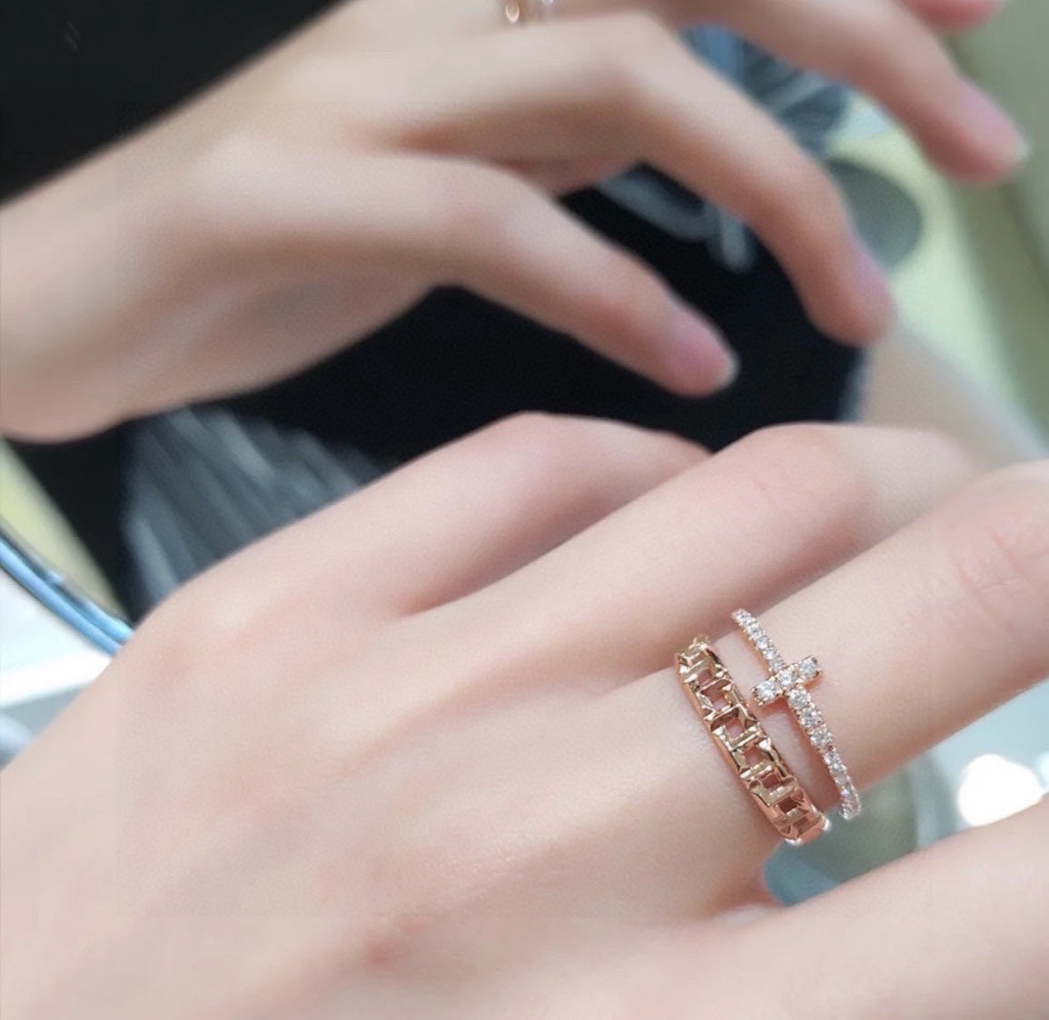 18K Tiffany Diamond Wire Ring