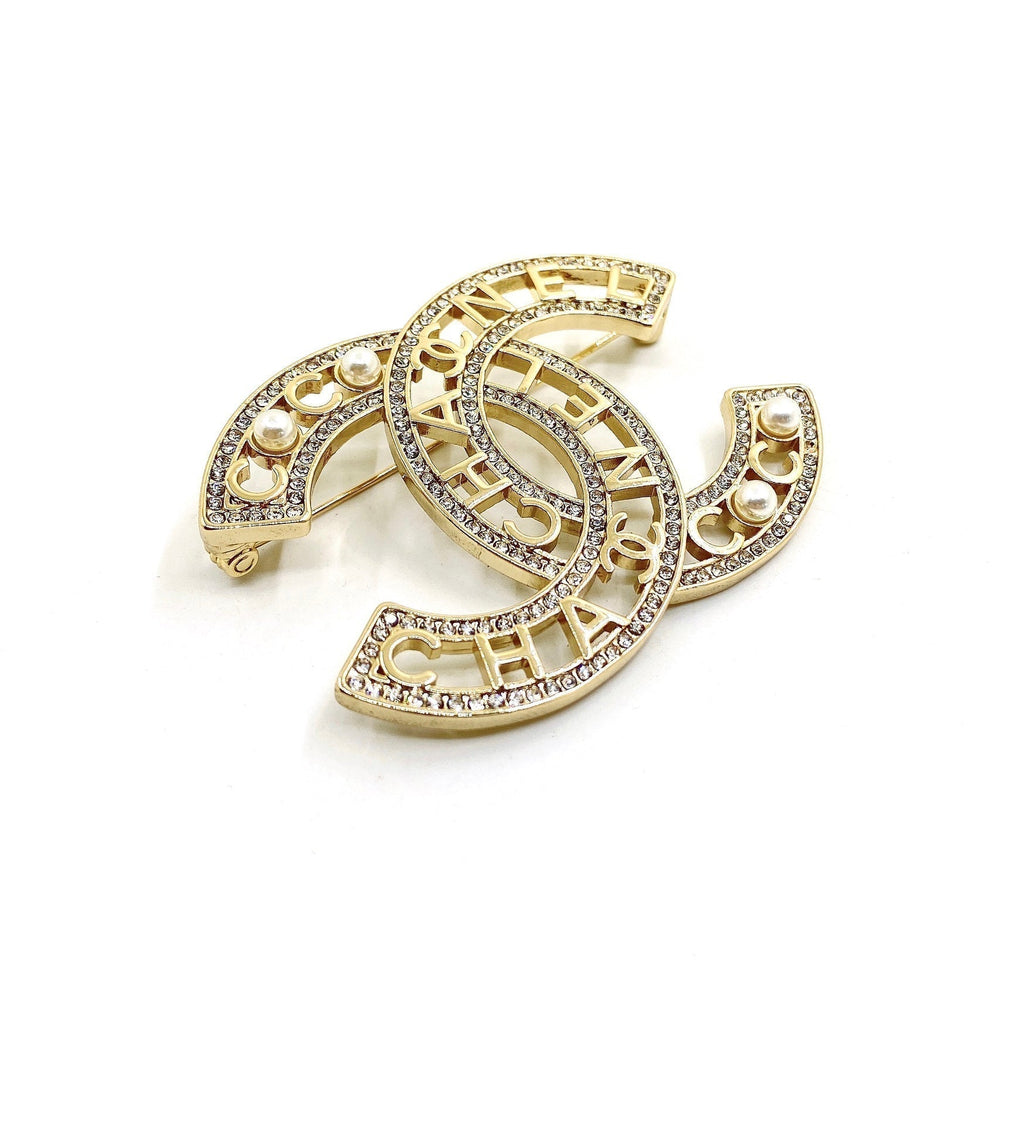 18K  Chanel Script Diamonds Brooch