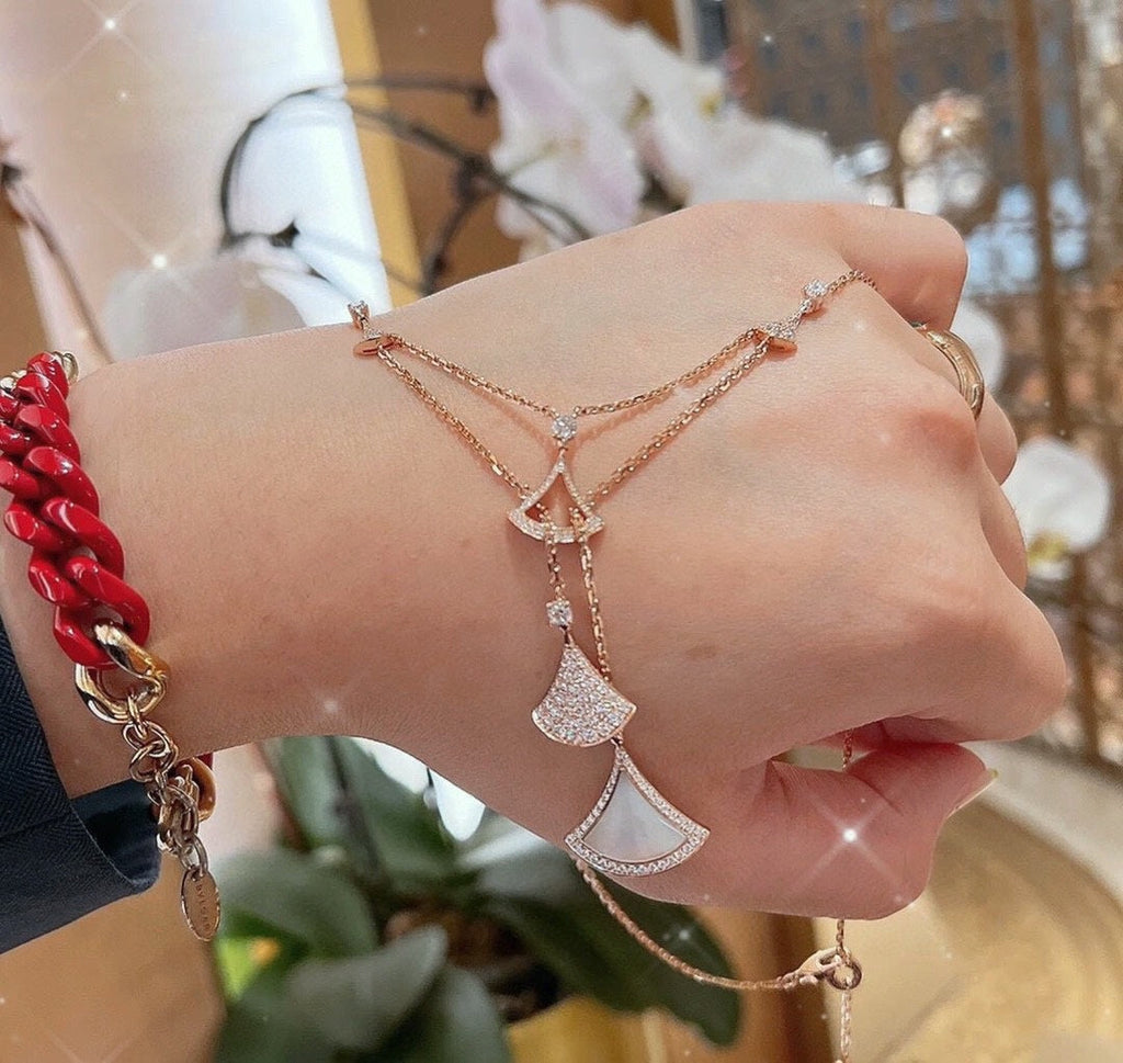 18K BVLGARI BVLGARI Dream Pearls Necklace