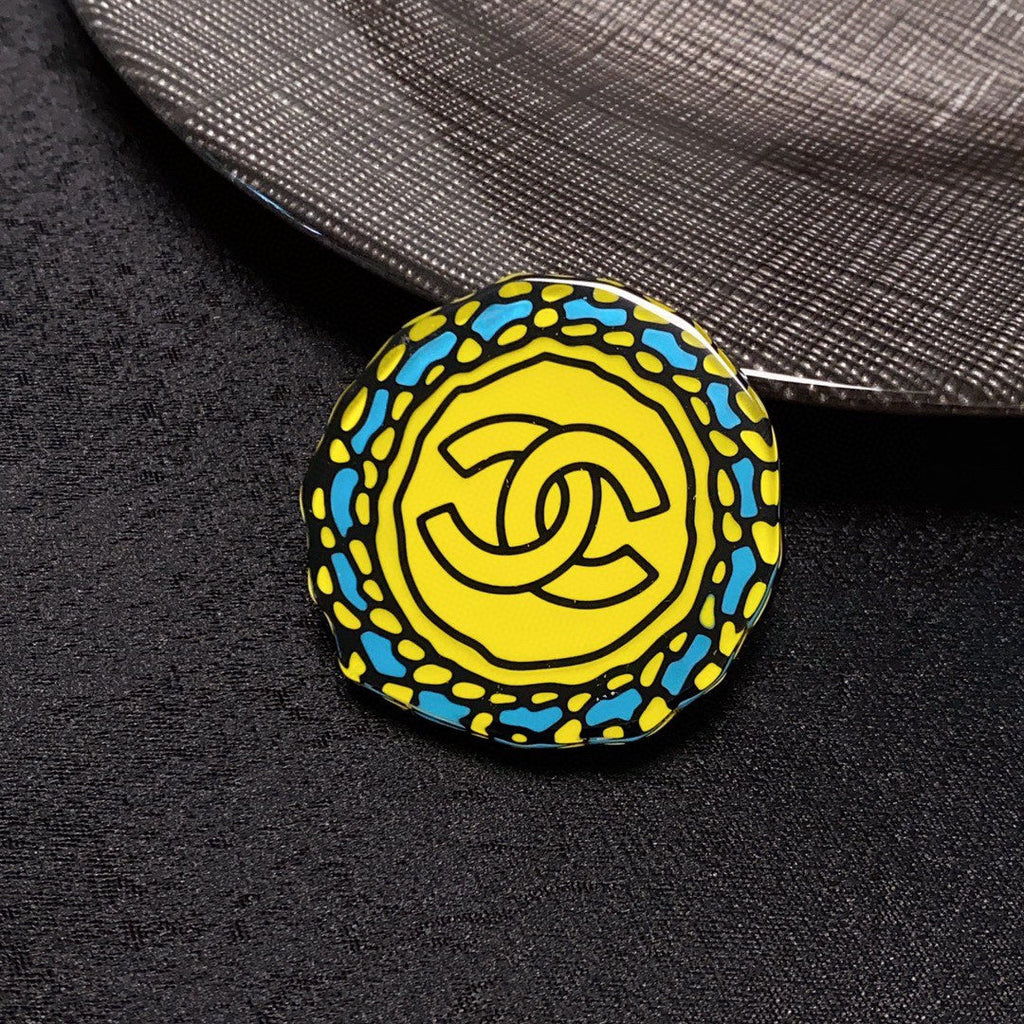 18K  Chanel Color Brooch
