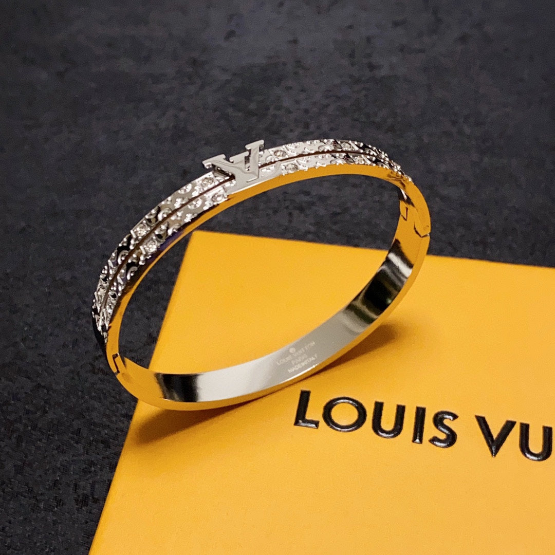 18K Louis Vuitton Double Bracelet