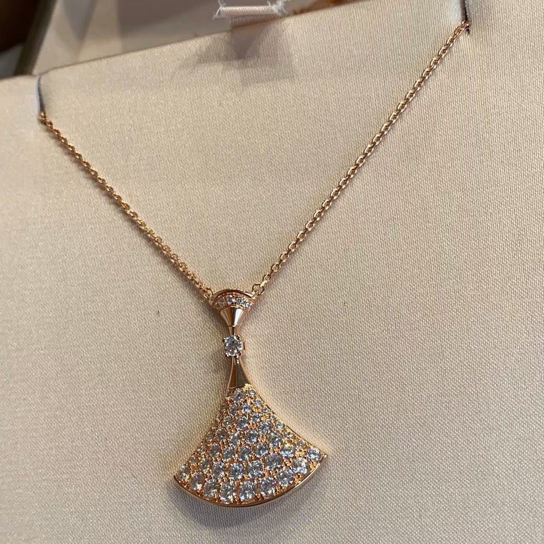 18K BVLGARI BVLGARI Dream Pave Diamond Necklace