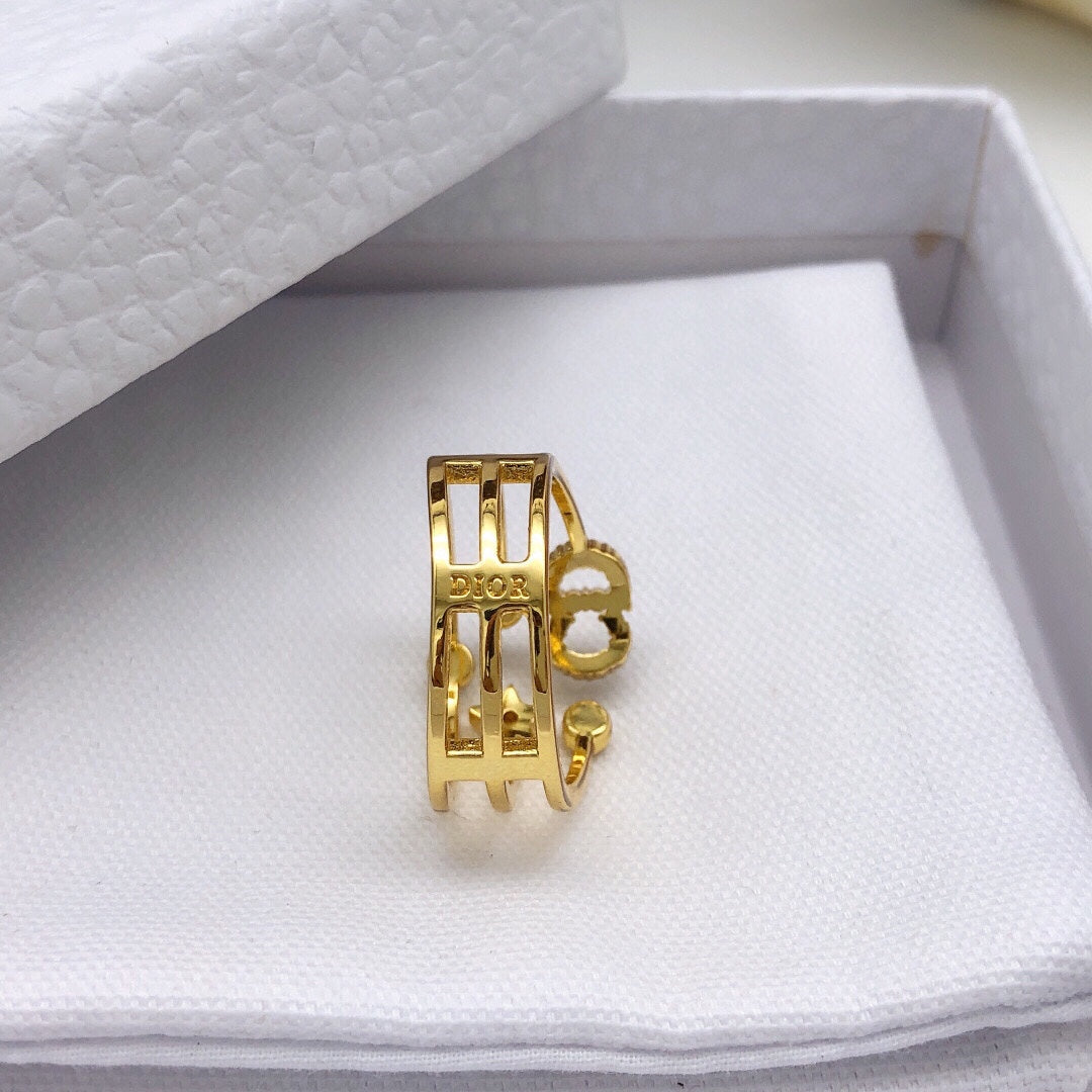 18K Dior Star Diamonds Ring