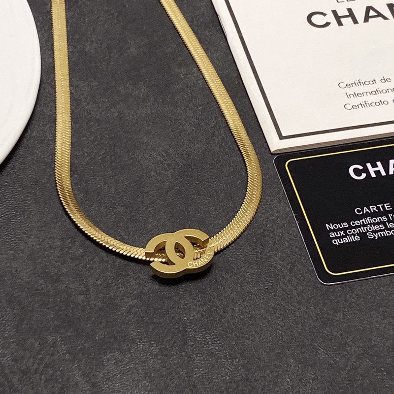 18K  Chanel Gold Choker Necklace