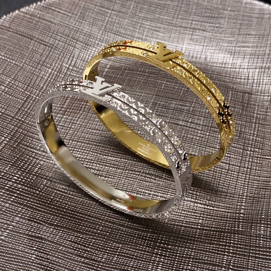18K Louis Vuitton Double Bracelet