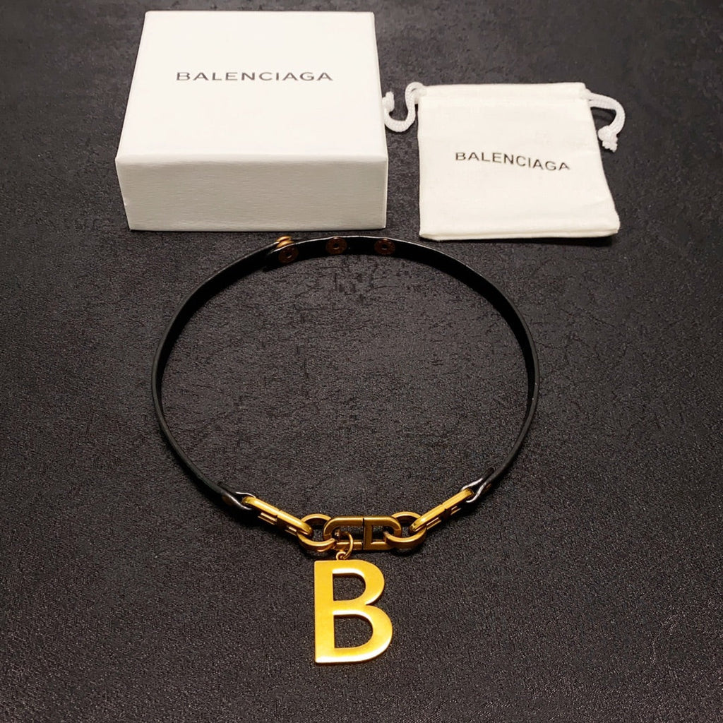 18K Balenciaga Choker Necklace