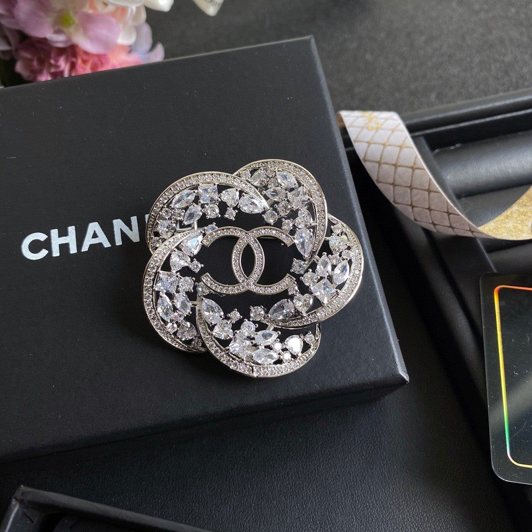 18K  Chanel Camellia Crystals Brooch